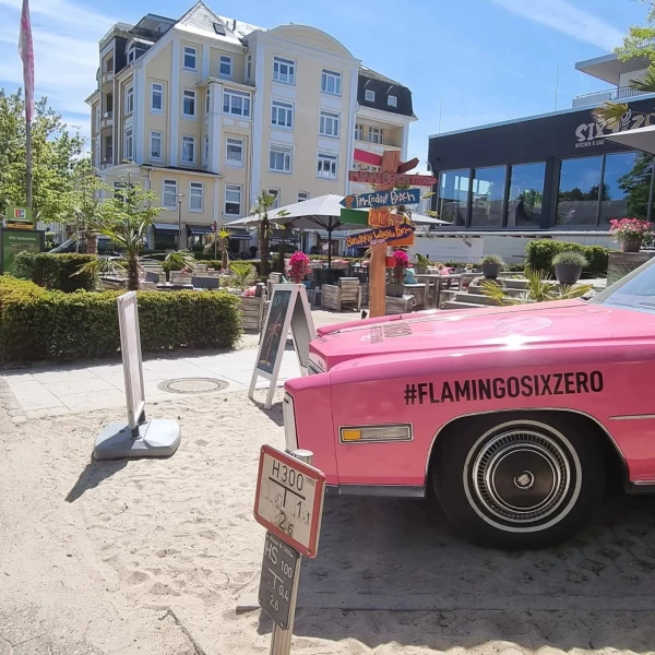 Der tolle Strandgarten am Hotel Flamingo am Timmendorfer Strand - Schmuckhaus & Galerie Timmendorfer Strand